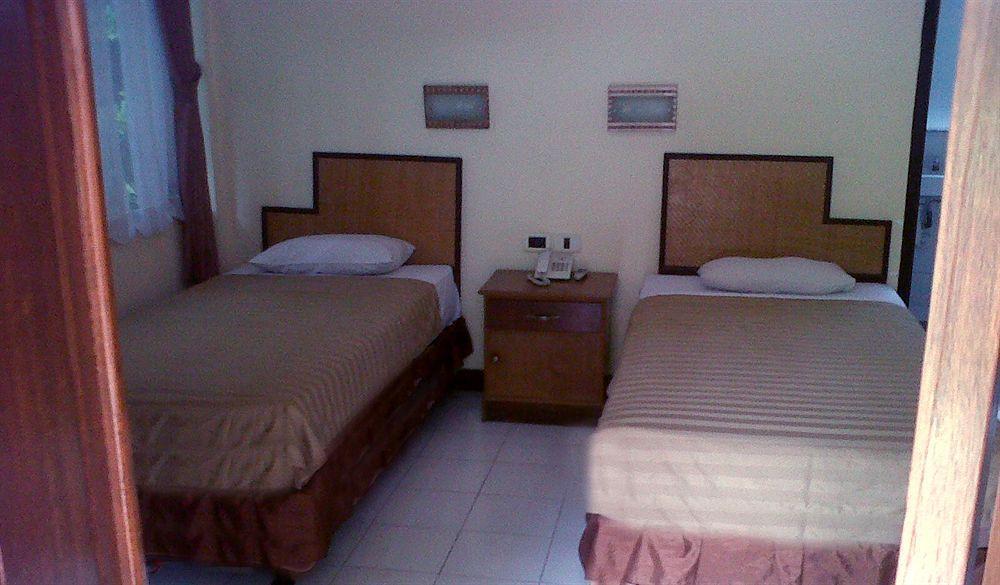 Troppo Zone Puri Rama Resort Kuta Legian  Ngoại thất bức ảnh