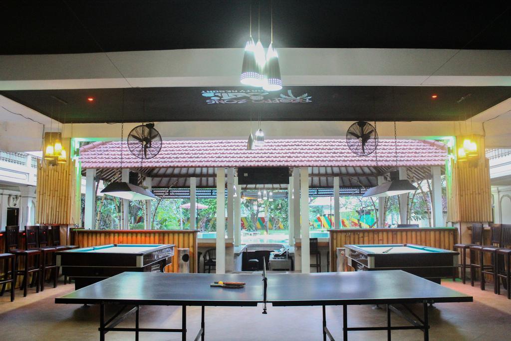 Troppo Zone Puri Rama Resort Kuta Legian  Ngoại thất bức ảnh