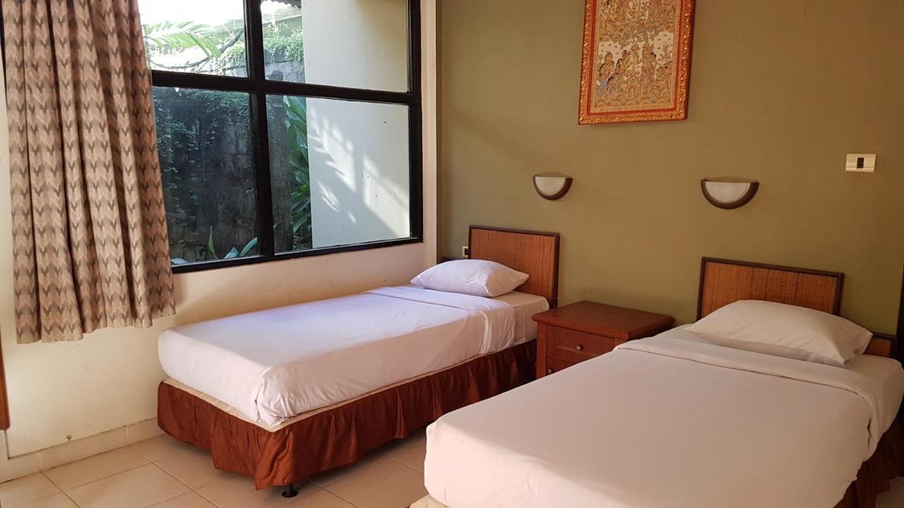 Troppo Zone Puri Rama Resort Kuta Legian  Ngoại thất bức ảnh